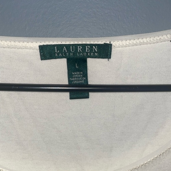 Women’s blouse - Picture 2 of 2